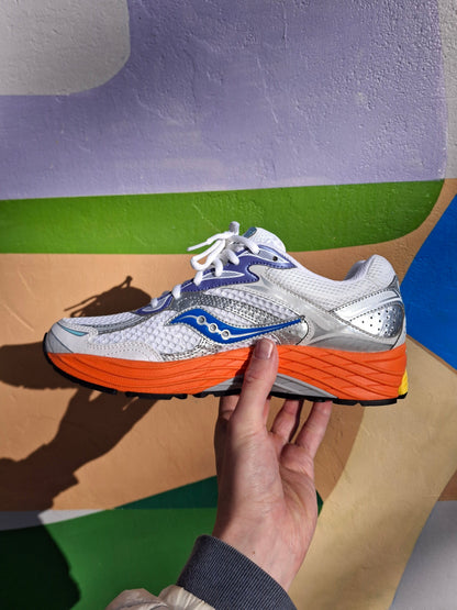 Saucony Progrid Omni 9 'White Multi' — UK 1 — Alternate View 8