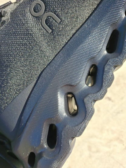 On Cloudtilt 1 'Eclipse Black' — UK 6.5 | EU 40 | US 7 — Alternate View 7