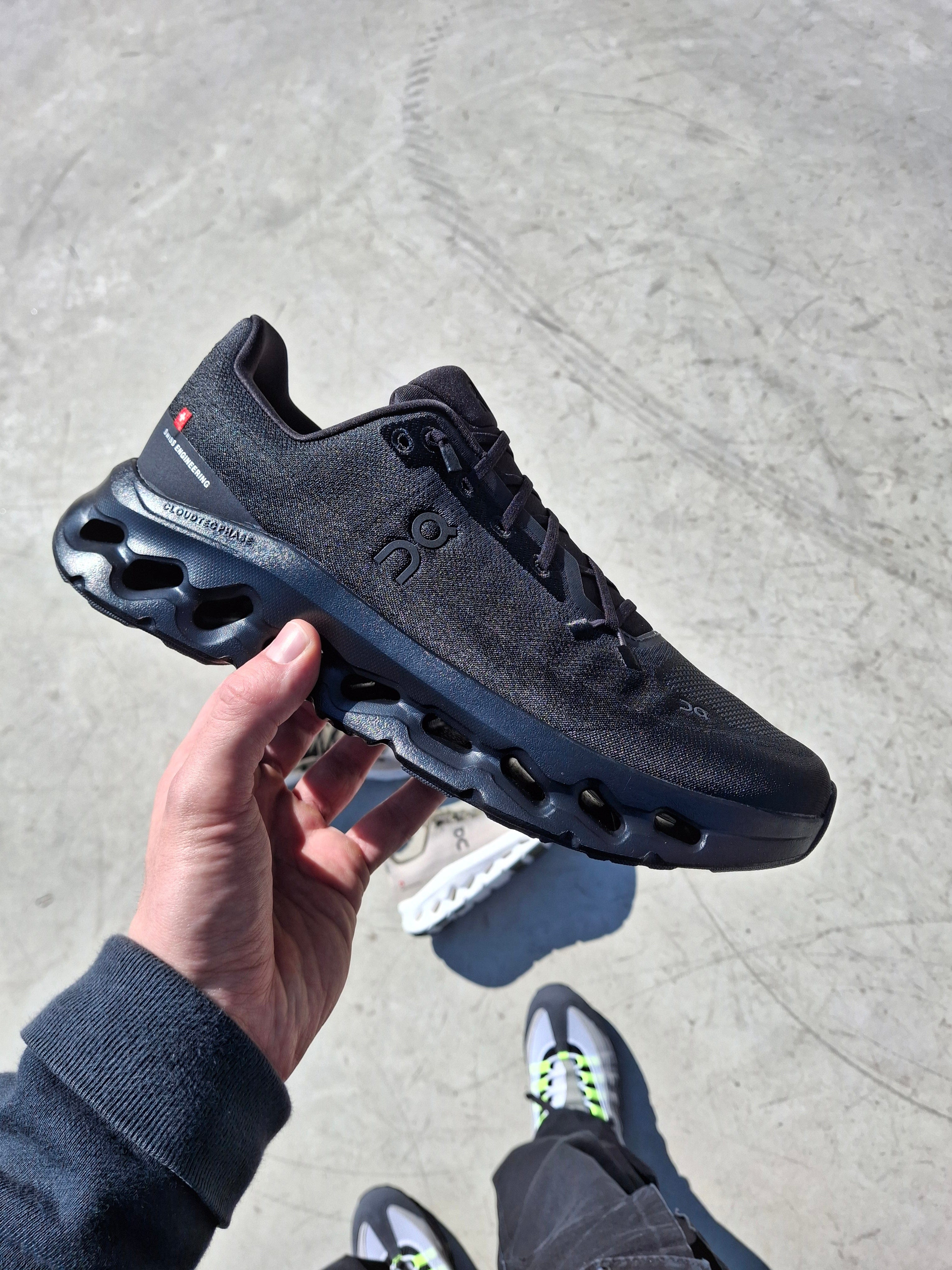 On Cloudtilt 1 'Eclipse Black' — UK 6.5 | EU 40 | US 7 — Alternate View 10