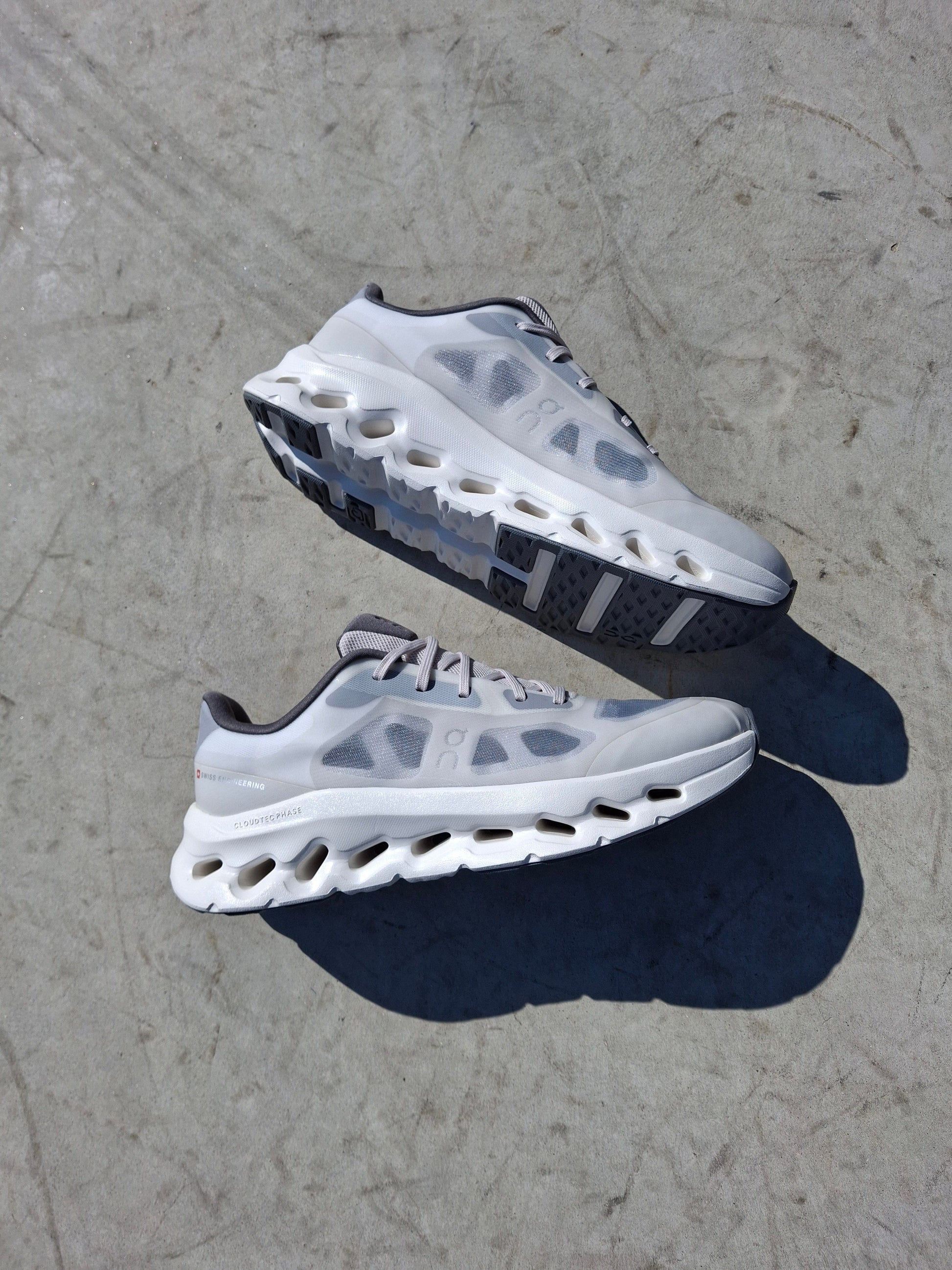 On Cloudtilt Remix 'Alloy Ivory' — UK 6.5 | EU 40 | US 7 — Alternate View 9