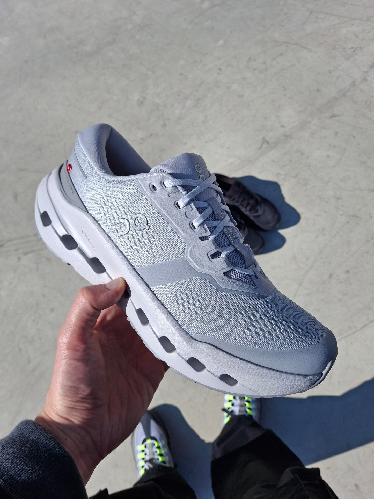 On Cloudrunner 3 'Glacier Alloy' — UK 6.5 | EU 40 | US 7 — Alternate View 8