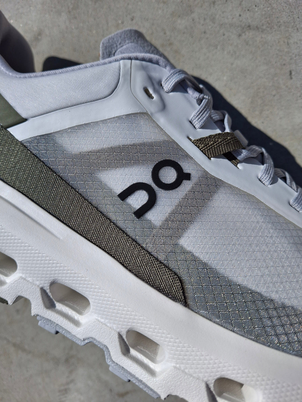 On Cloudvista 2 'Ivory Olive' — UK 6.5 | EU 40 | US 7 — Alternate View 10
