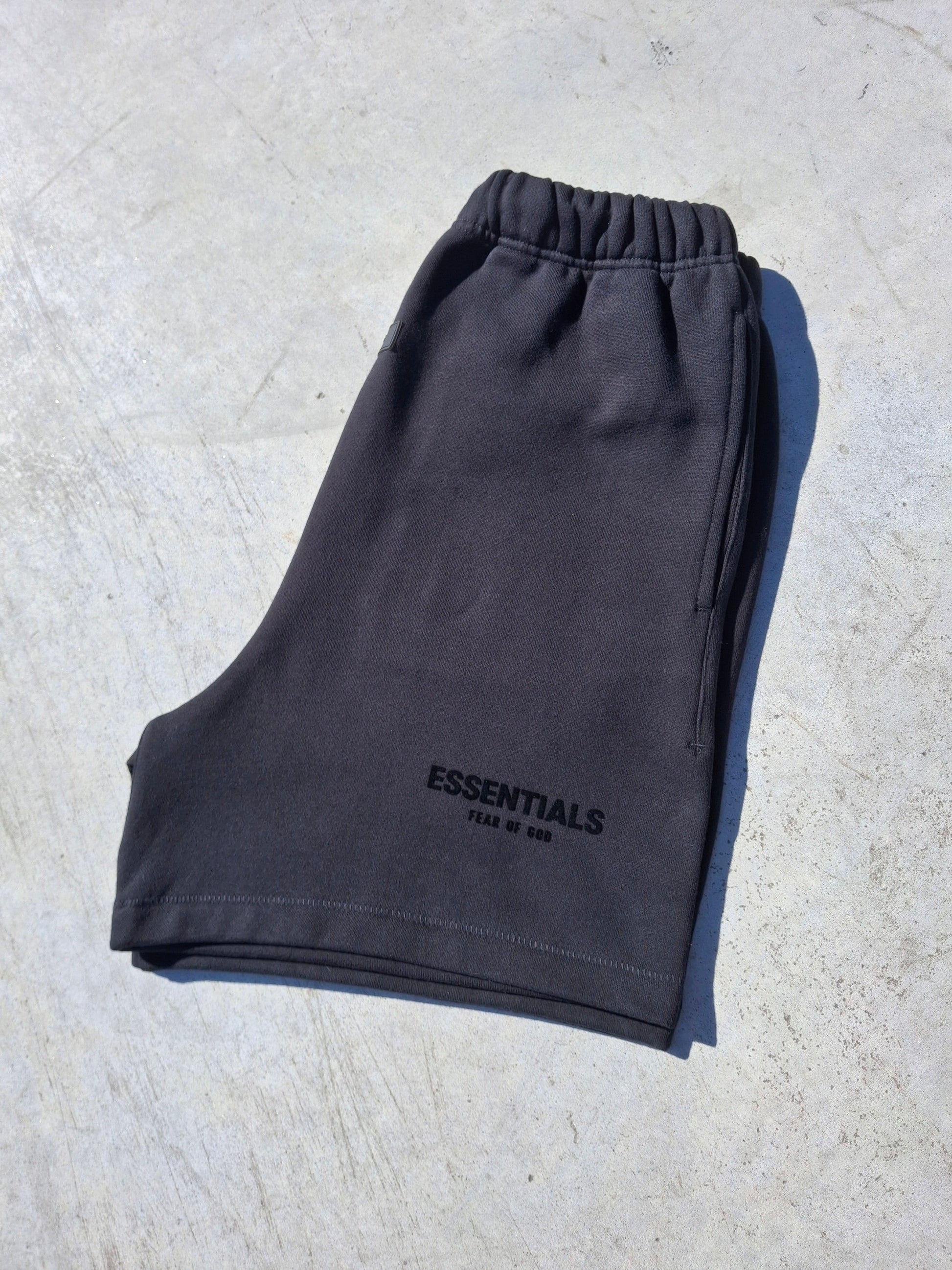Fear of God Essentials Sweat Short 'Stretch Limo' (SS22) — XXS — Top View