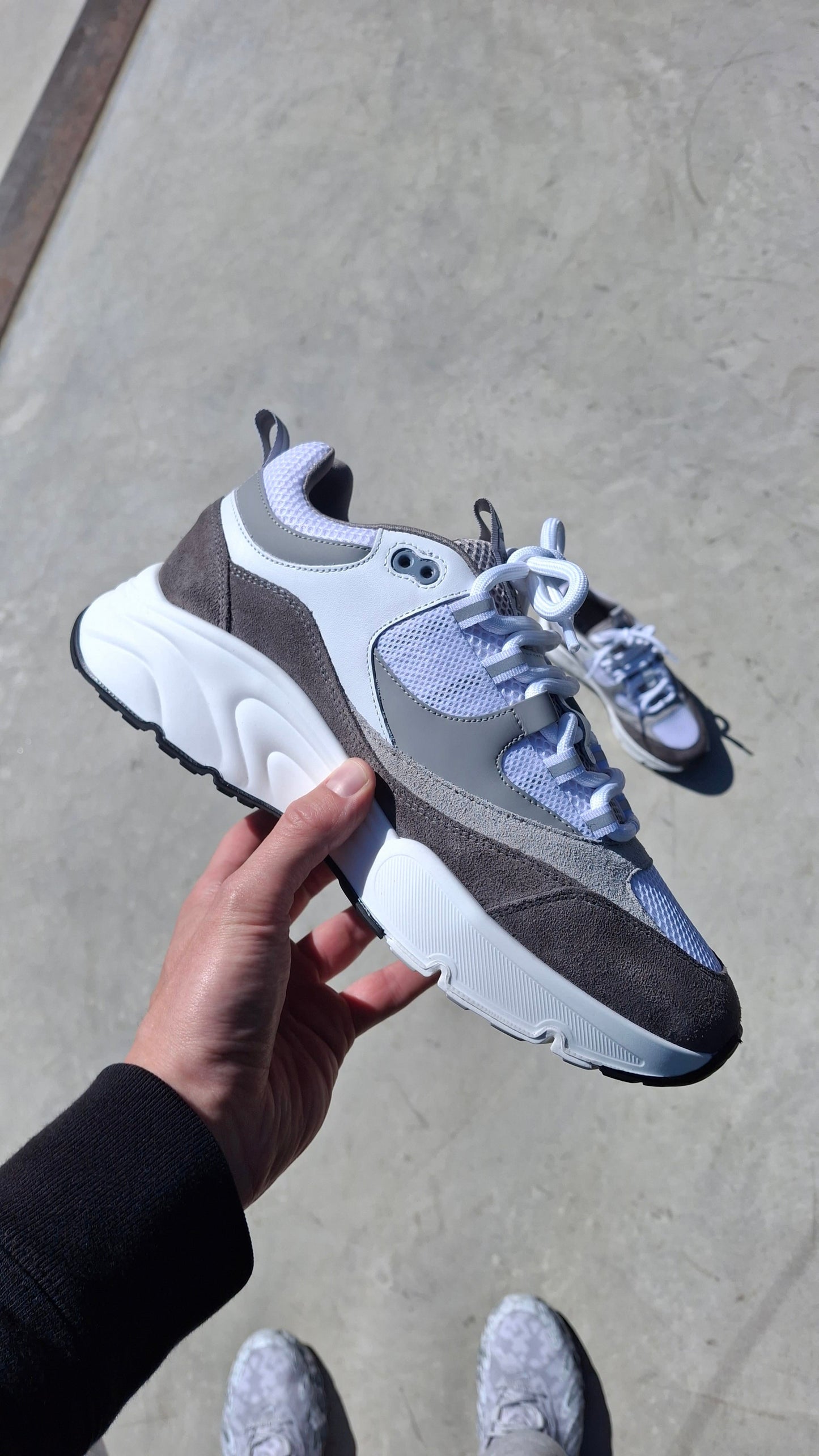 Cleens Aero Runner 'Dove Grey' — UK 3 | EU 37 | US 4 — Back View