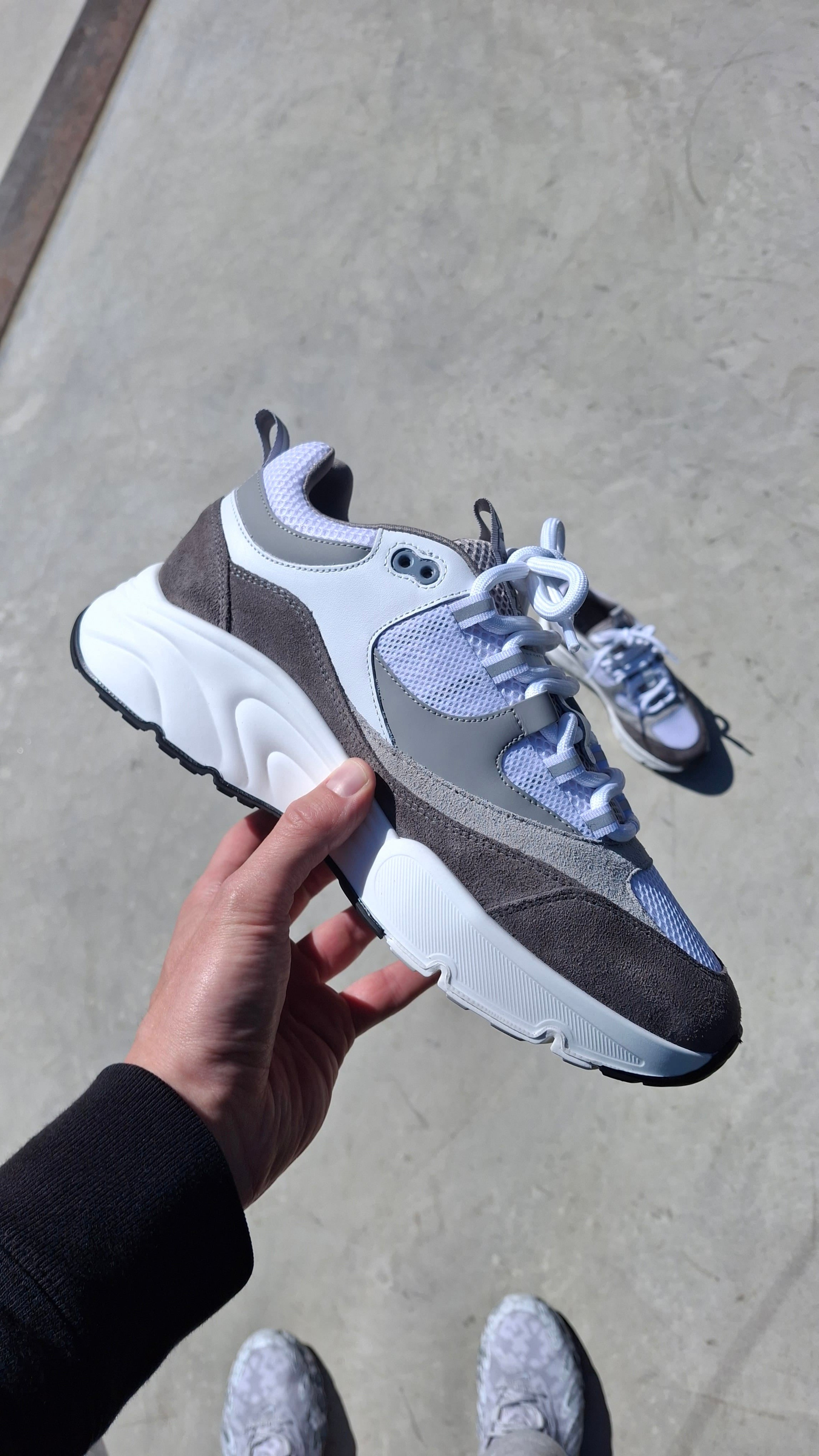 Cleens Aero Runner 'Dove Grey' — UK 3 | EU 37 | US 4 — Back View