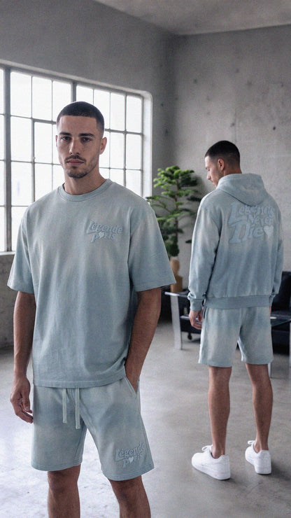 Legende Paris LND GRADIENT SHORT - ICY BLUE — XS — Lifestyle View