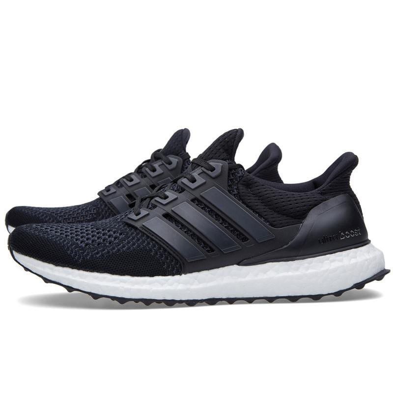 ADIDAS ULTRA BOOST M Core Black & White — UK 3.5 | EU 36 | US 4 — Front View