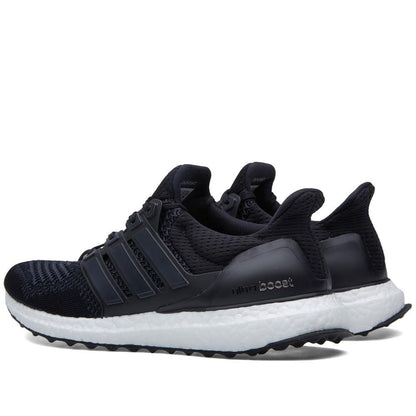 ADIDAS ULTRA BOOST M Core Black & White — UK 3.5 | EU 36 | US 4 — Detail View