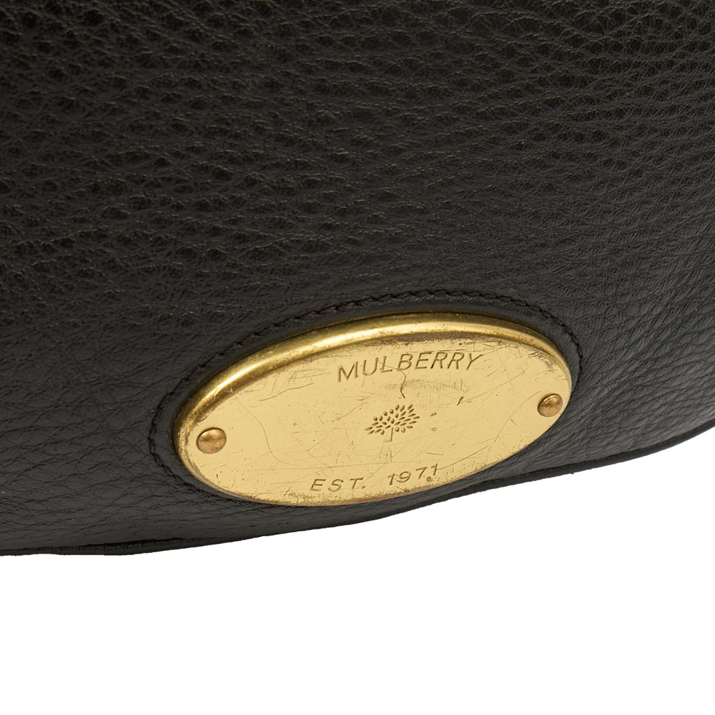 Mulberry Tote Mitzy Tote in Black, Calfskin Leather — Lifestyle View
