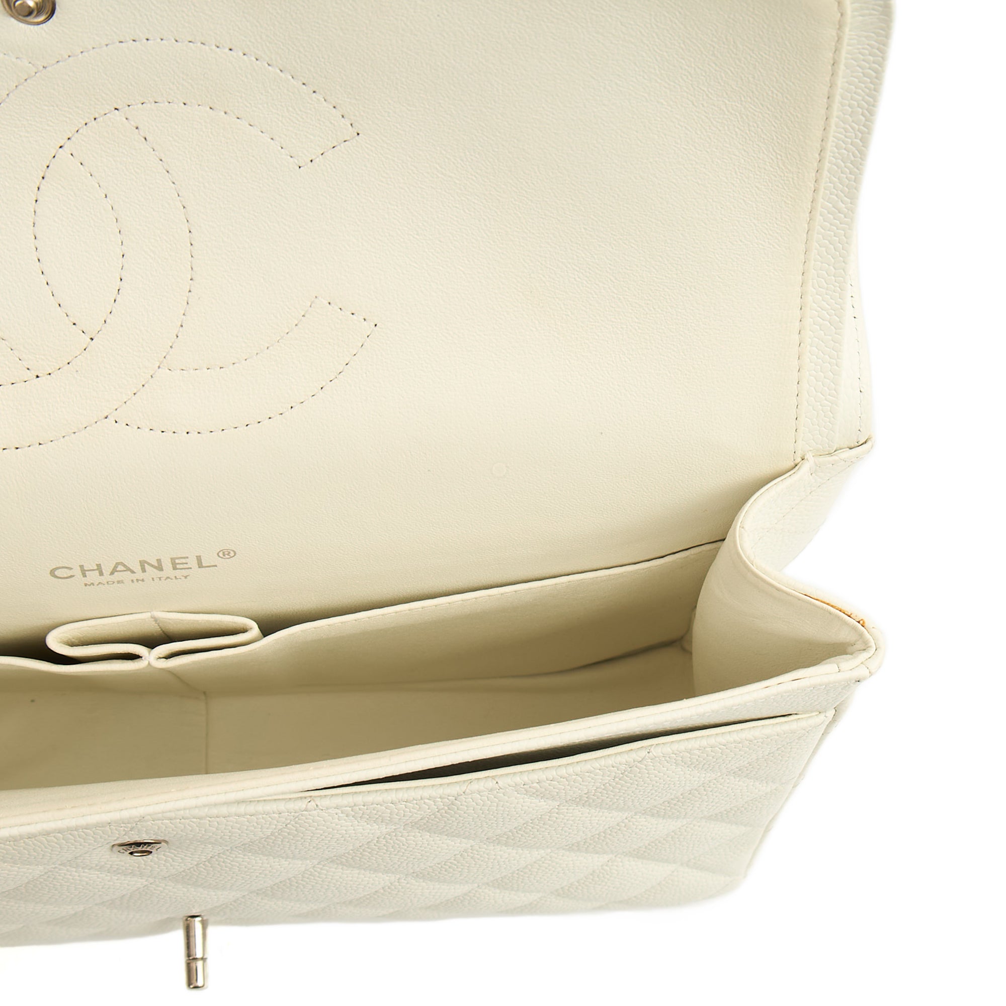 Chanel Shoulder Bag Classic - Maxi in White, Caviar Leather — Alternate View 12