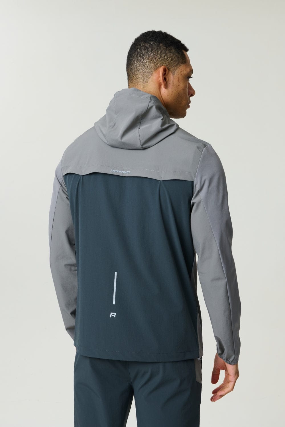 Reprimo Flight Windbreaker 'Gargoyle Ash Green' — XS — Side View