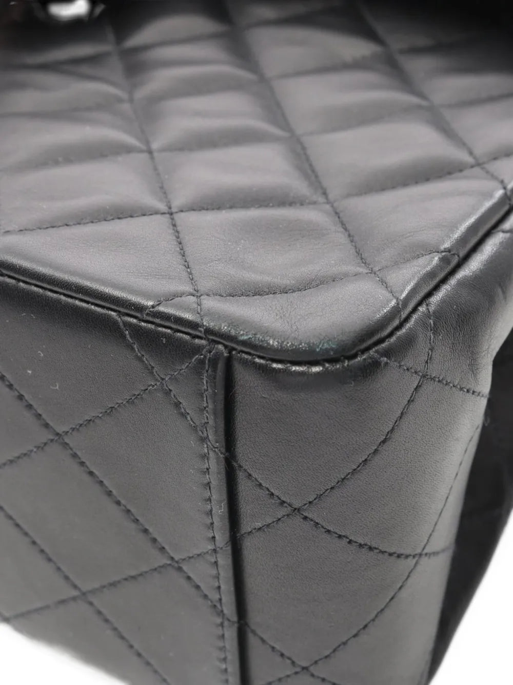 Chanel Pre Owned 1994 1996 Decamatelasse Shoulder Bag — Same as shown — Size One Size — Detail View