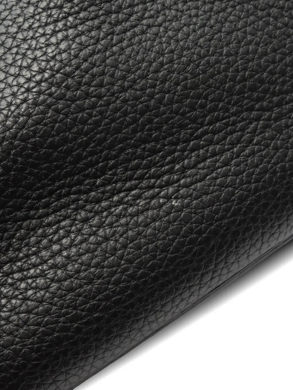 Hermes Pre Owned 2018 Taurillon Clemence Lindy 26 Shoulder Bag — Same as shown — Size One Size — Back View