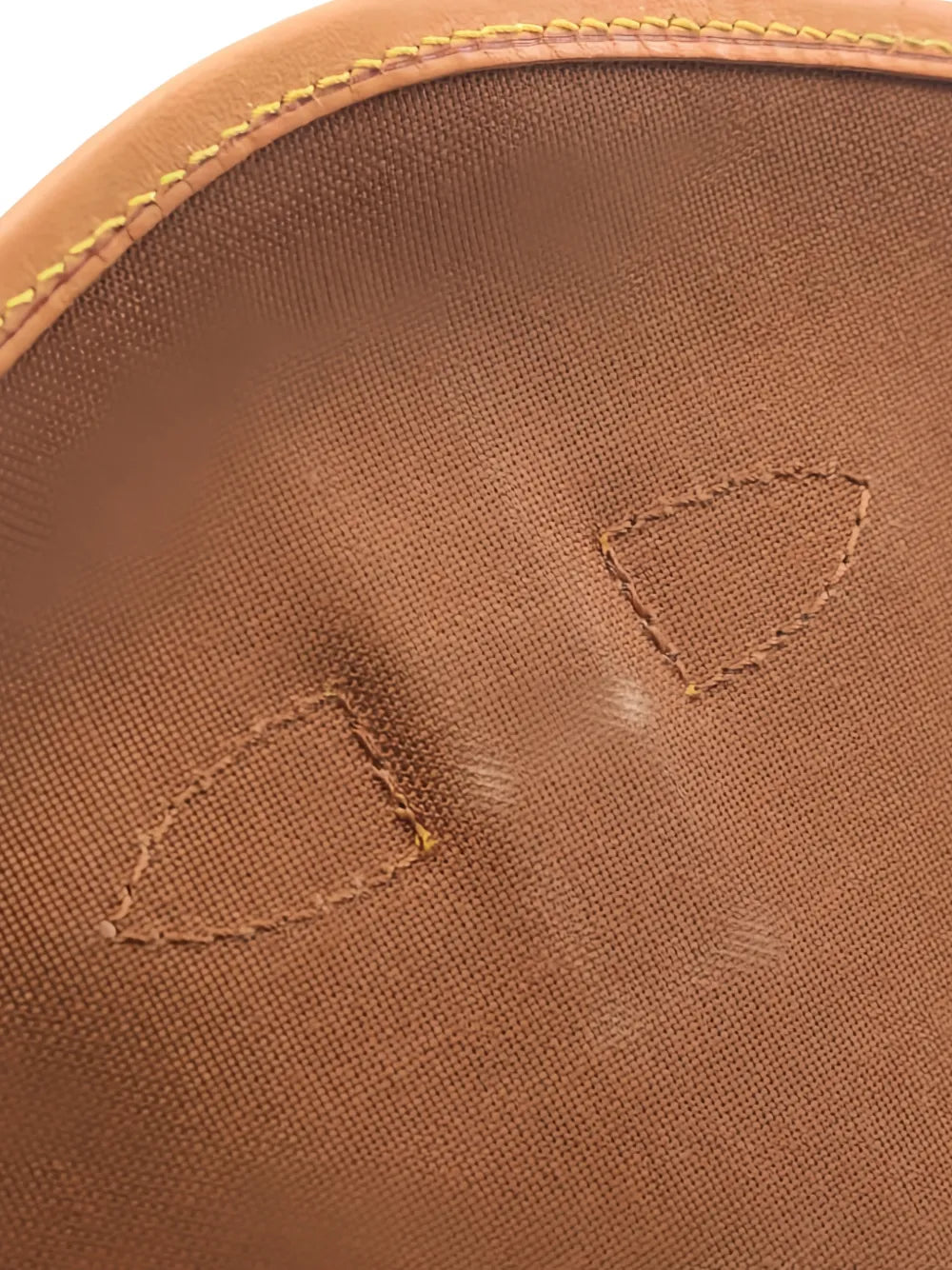 Louis Vuitton Pre Owned 2000 Saumur 30 Monogram Shoulder Bag — Same as shown — Size One Size — Top View
