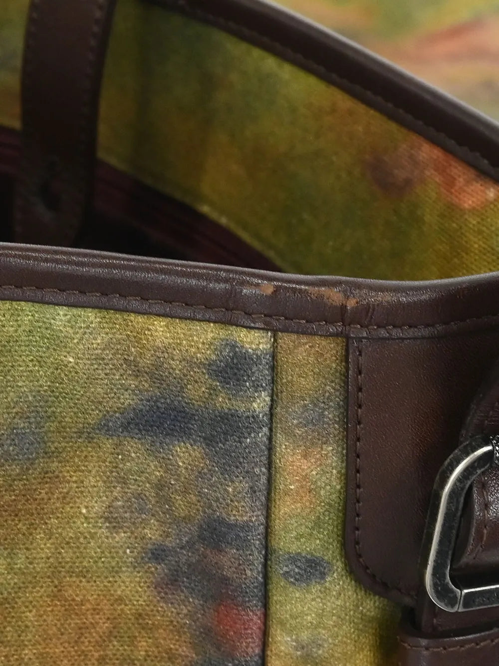 Chanel Pre Owned 2015 Graffiti Shoulder Bag — Same as shown — Size One Size — Detail View
