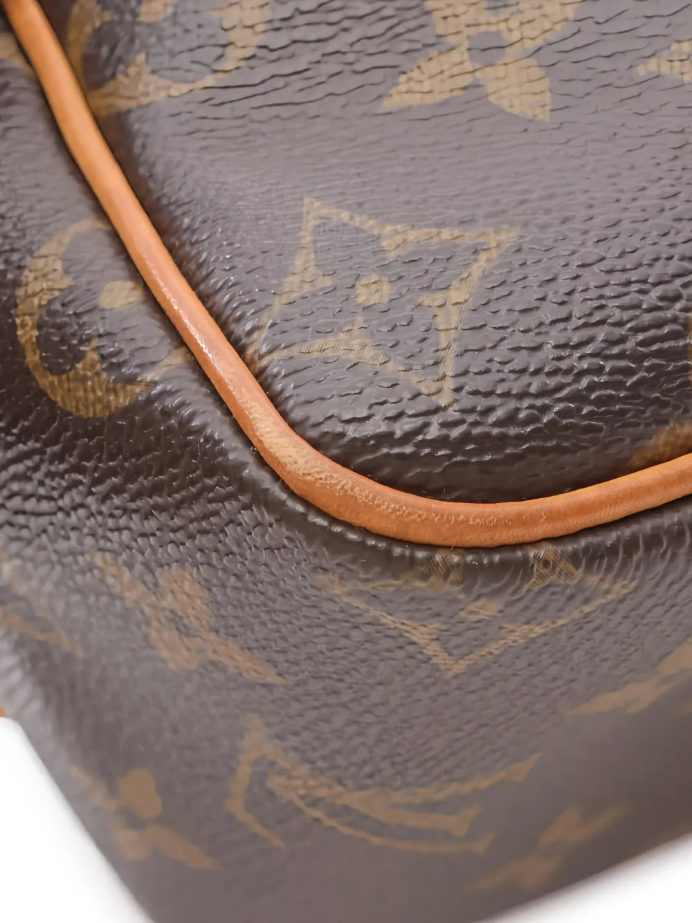 Louis Vuitton Pre Owned 2004 Pm Viva Cite Monogram Shoulder Bag — Same as shown — Size One Size — Top View