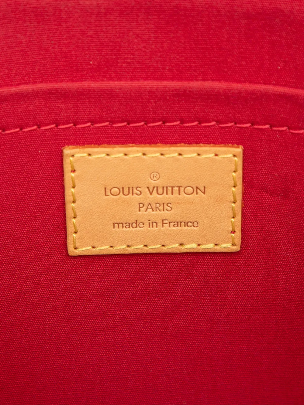 Louis Vuitton Pre Owned 2007 Monogram Vernis Rosewood Avenue Shoulder Bag — Same as shown — Size One Size — Lifestyle View