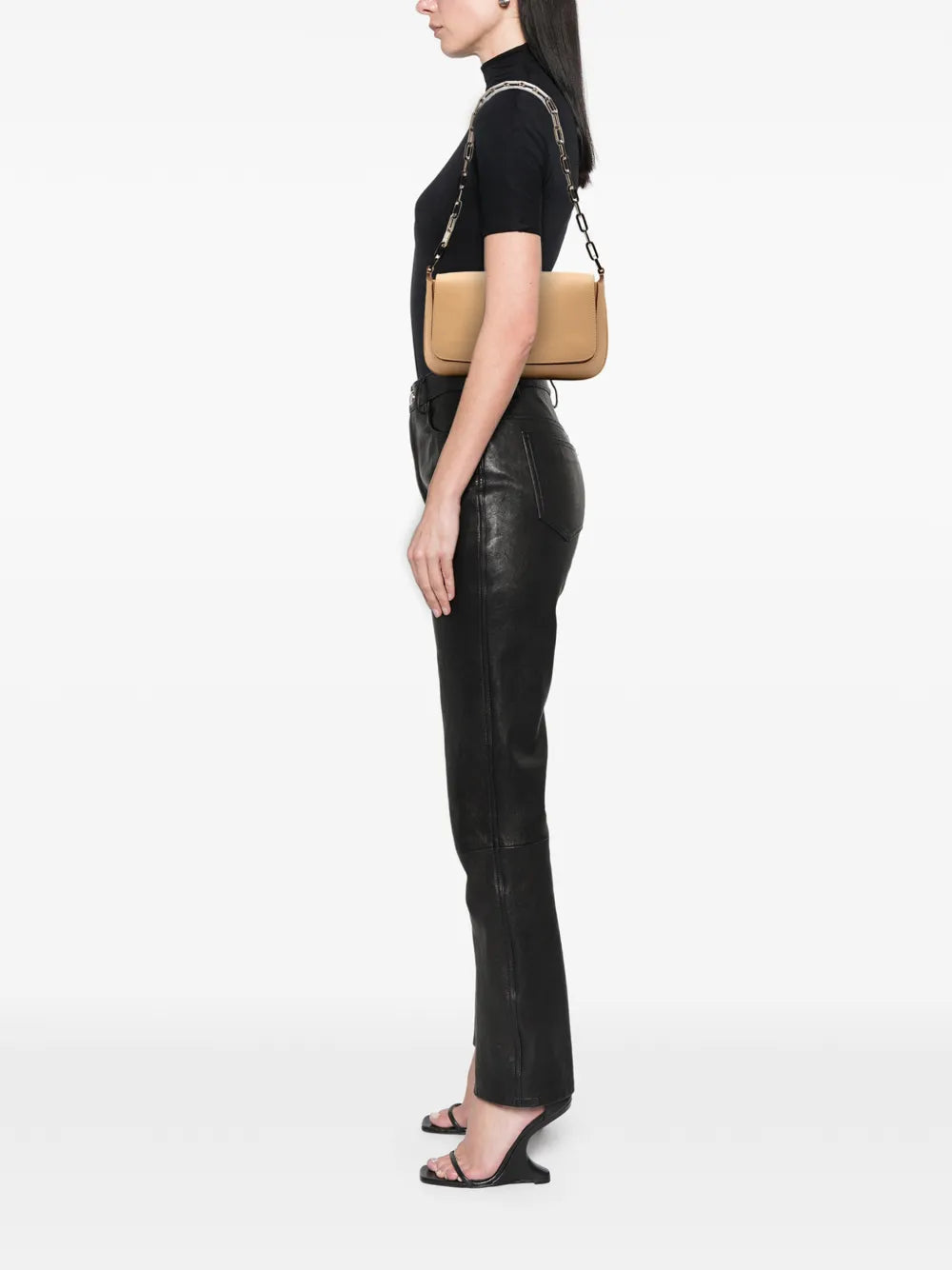 Gucci Pre Owned 2000 2015 Leather Chain Shoulder Bag — Same as shown — Size One Size — Side View