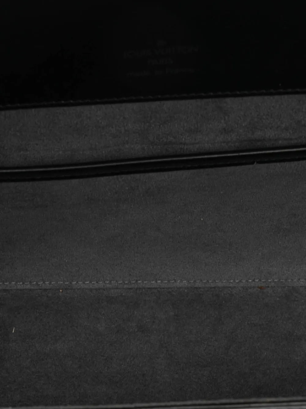 Louis Vuitton Pre Owned 1999 Epi Nocturne Gm Shoulder Bag — Same as shown — Size One Size — Detail View