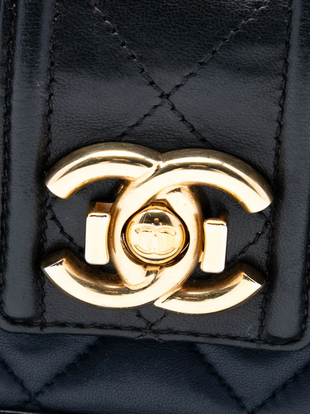 Chanel Pre Owned 2014 2015 Large Bicolor Quilted Lambskin Elegant Cc Flap Shoulder Bag — Same as shown — Size One Size — Lifestyle View