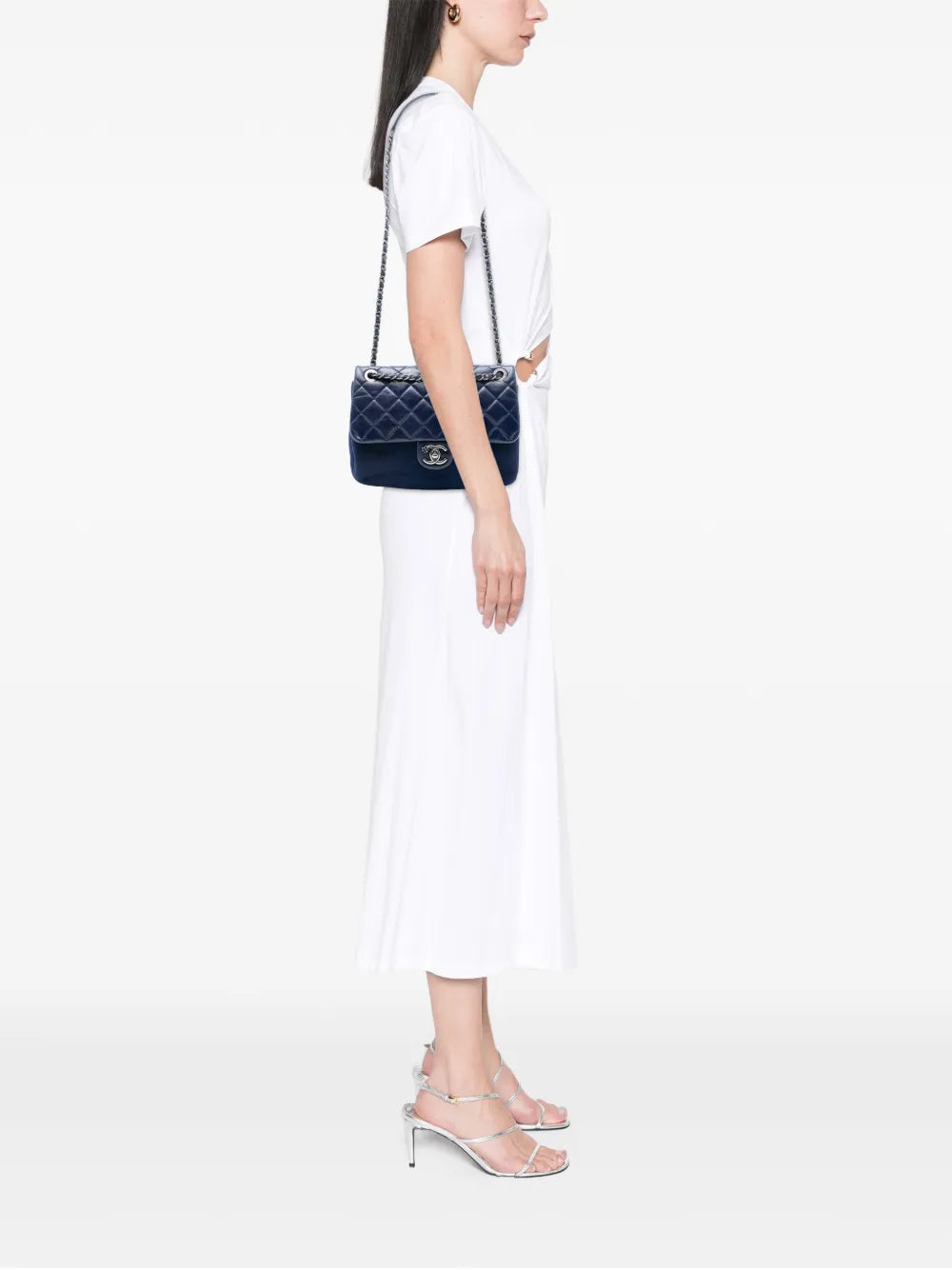 Chanel Pre Owned 2015 2016 Paris Salzburg Quilted Glazed Calfskin And Felt Edelweiss Flower Cc Flap Shoulder Bag — Same as shown — Size One Size — Side View