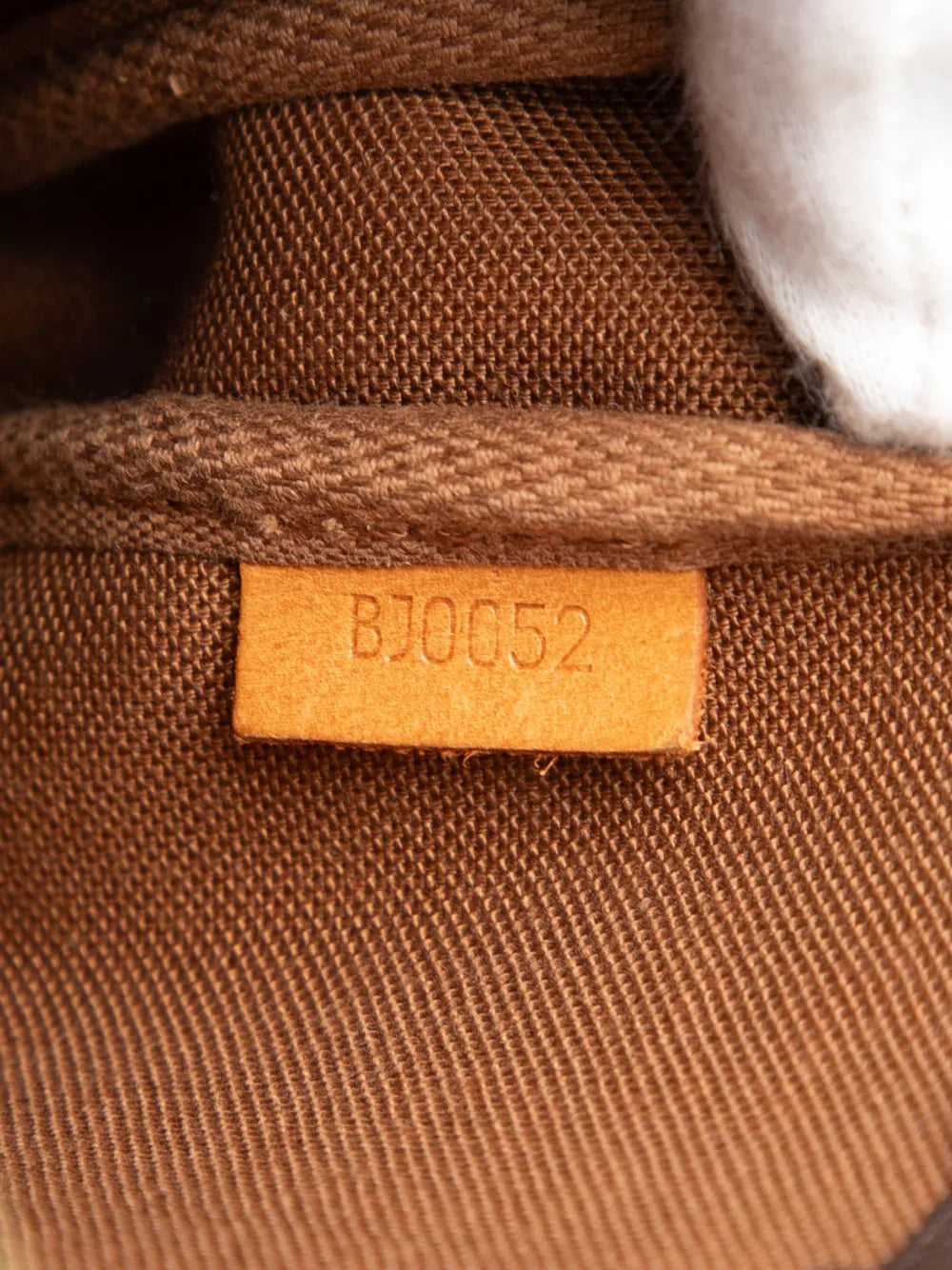 Louis Vuitton Pre Owned 2002 Monogram Pochette Accessoires Shoulder Bag — Same as shown — Size One Size — Lifestyle View