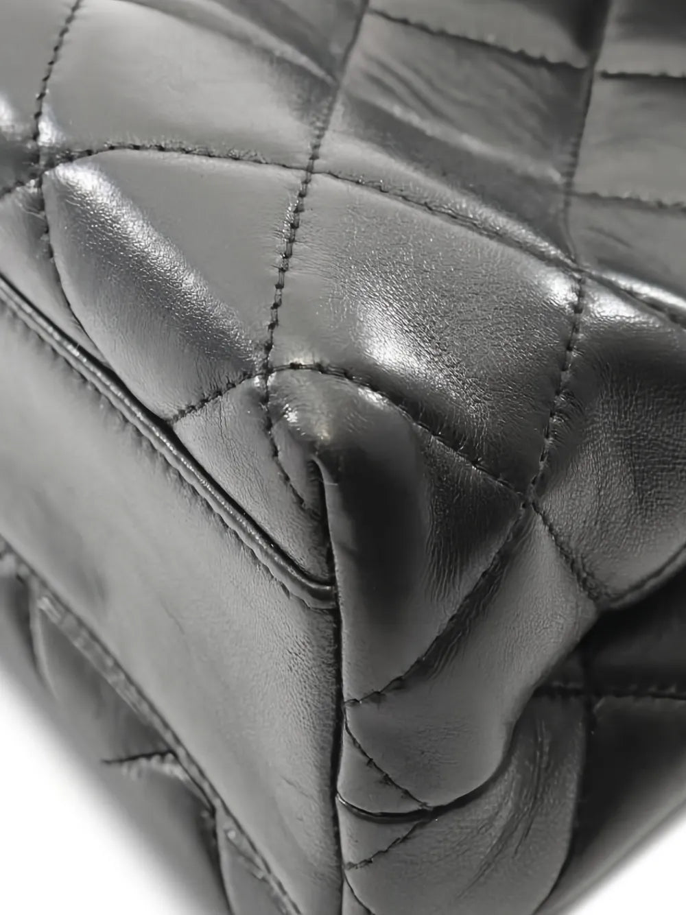 Chanel Pre Owned 1994 1996 Matelasse Leather Shoulder Bag — Same as shown — Size One Size — Top View
