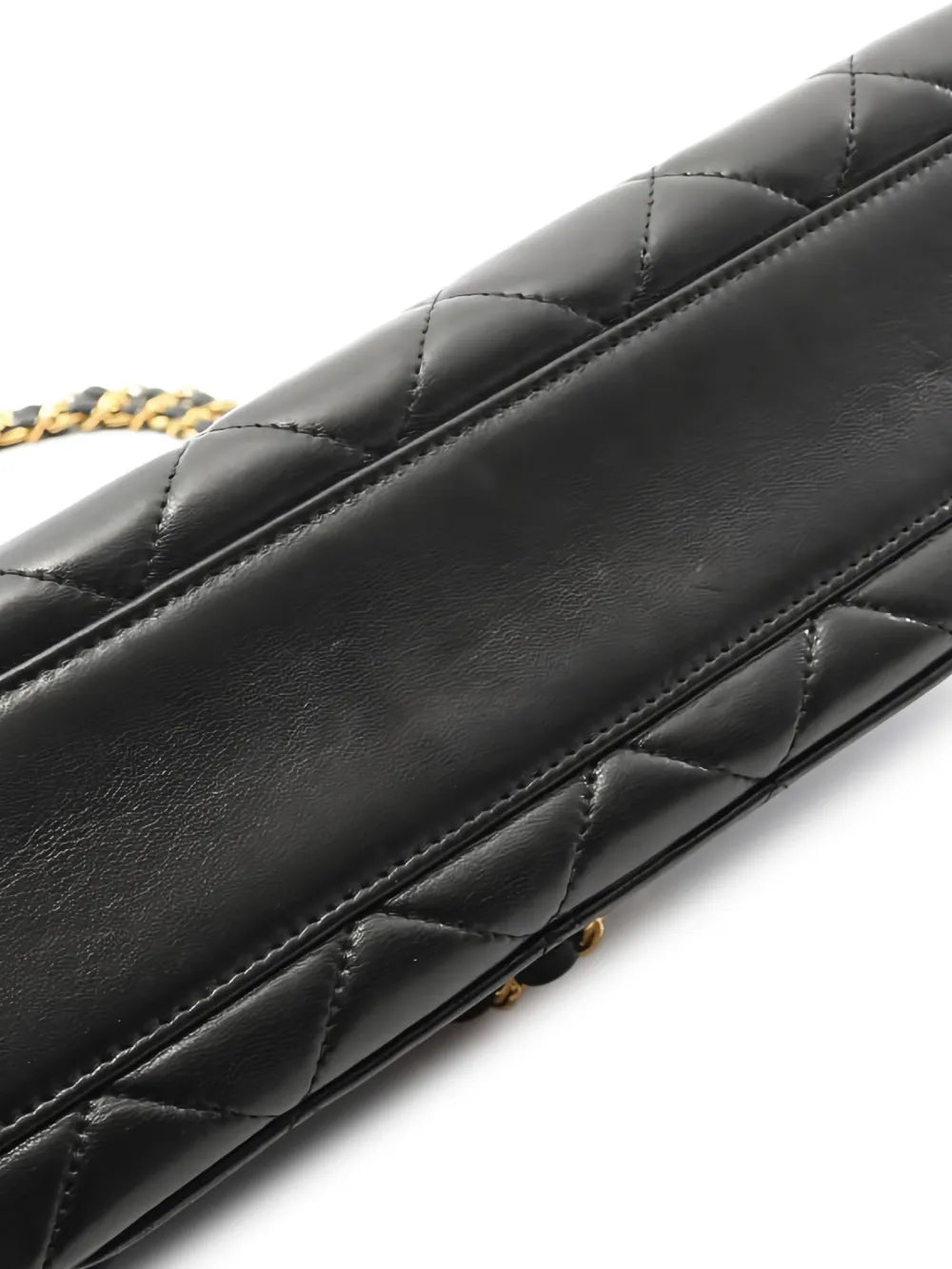 Chanel Pre Owned 1994 1996 Matelasse Leather Shoulder Bag — Same as shown — Size One Size — Detail View