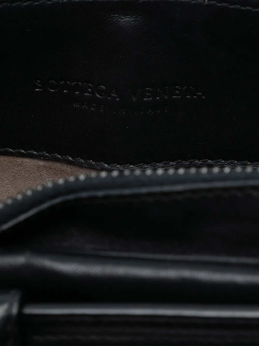 Bottega Veneta Pre Owned 2012 2025 Nappa Intrecciato Belt Flap Camera Bag Shoulder Bag — Same as shown — Size One Size — Lifestyle View