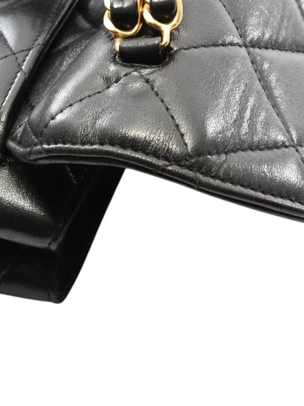 Chanel Pre Owned 1994 1996 Cc Quilted Lambskin Curve Flap Bag Shoulder Bag — Same as shown — Size One Size — Side View