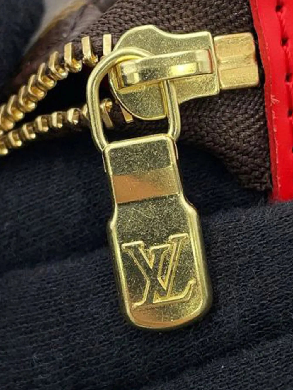 Louis Vuitton Pre Owned 2020 Monogram Vivienne Christmas Mini Pochette Accessoires Shoulder Bag — Same as shown — Size One Size — Side View