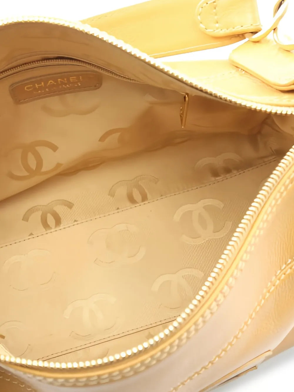 Chanel Pre Owned 2003 2004 Coco Mark Chain Detail Shoulder Bag — Same as shown — Size One Size — Back View