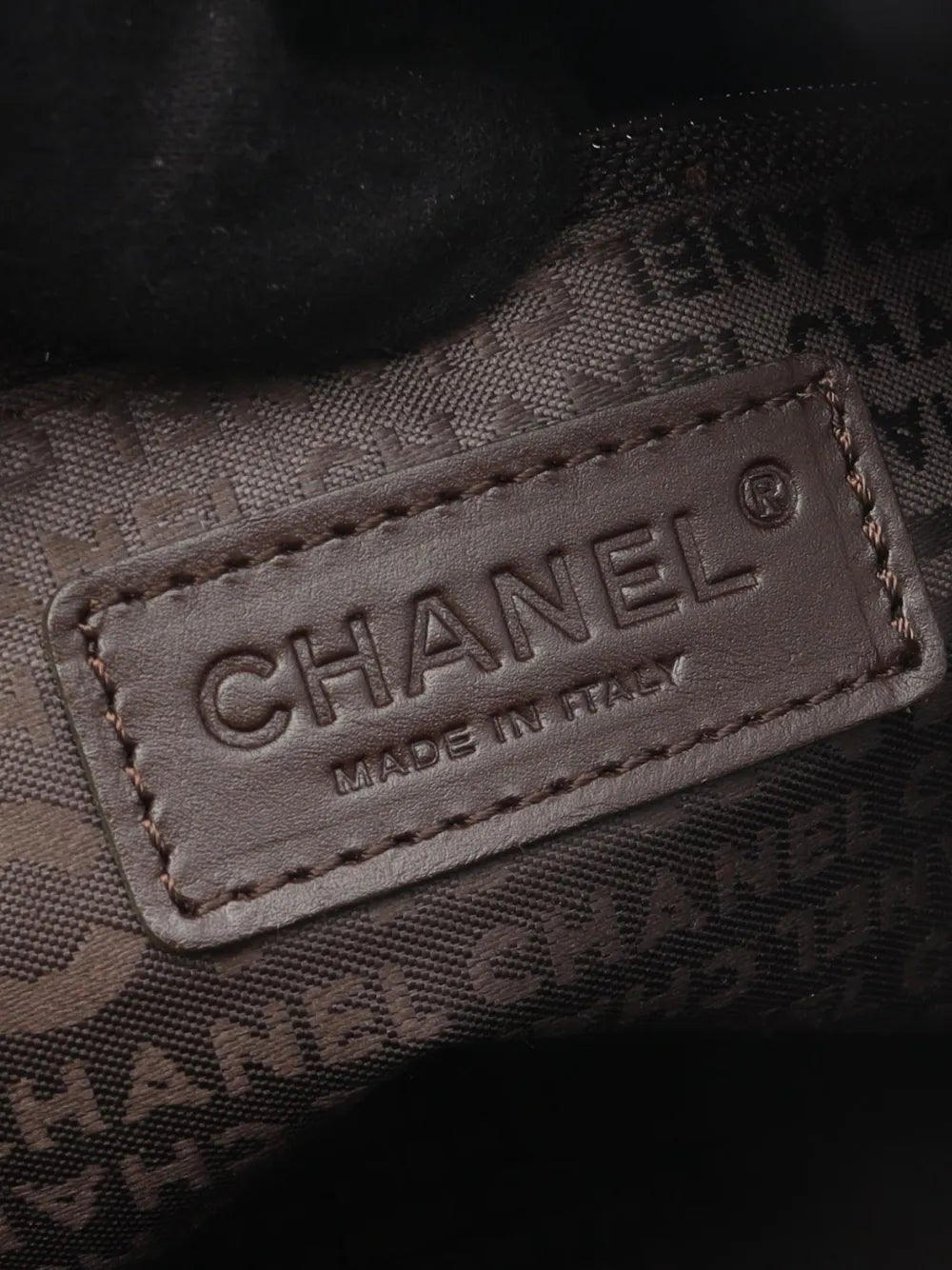 Chanel Pre Owned 2004 2005 Caviar Chocolate Bar Shoulder Bag — Same as shown — Size One Size — Detail View
