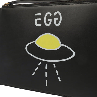 Gucci Clutch Clutch in Black, Leather — Lifestyle View