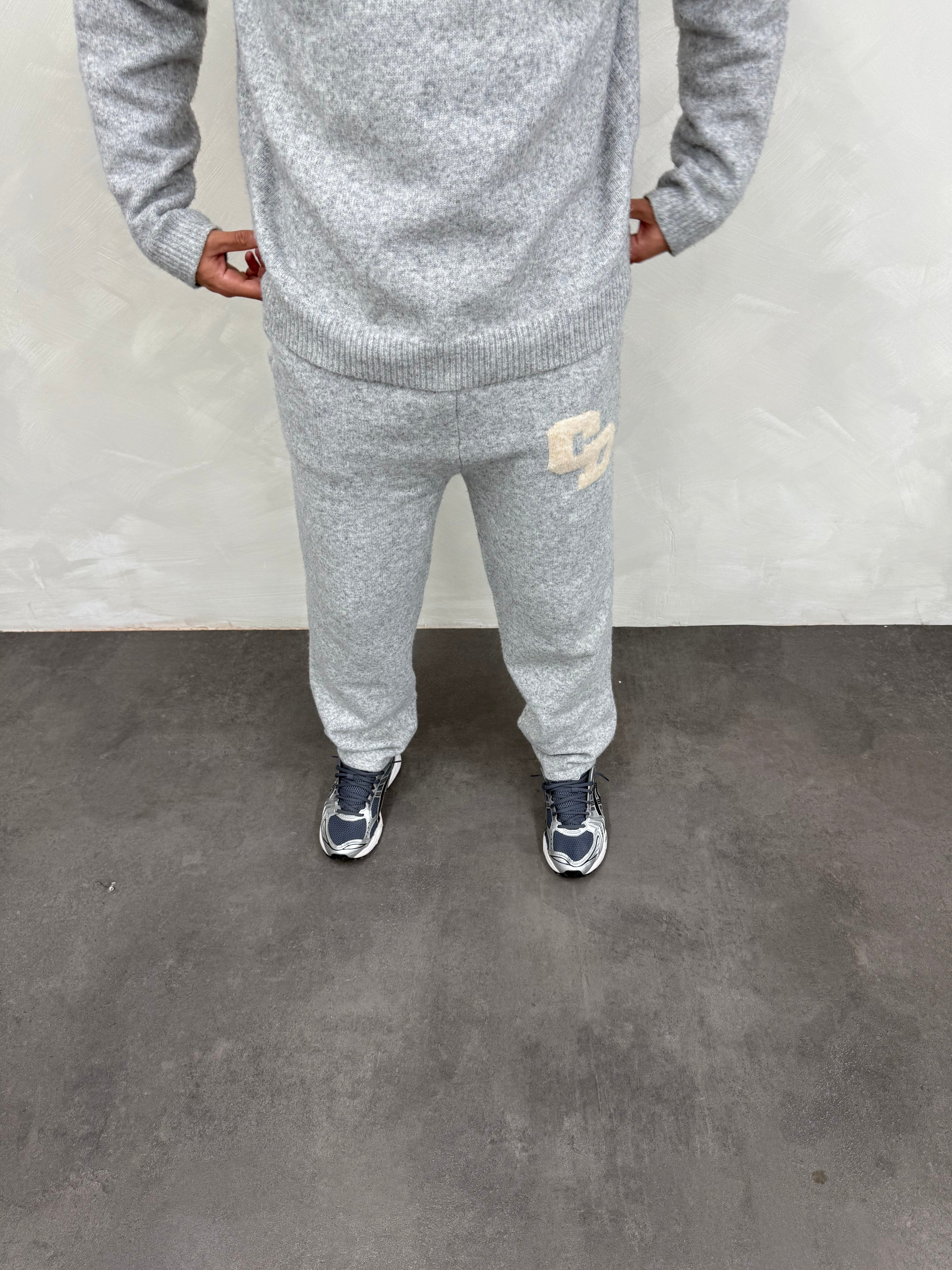 Cardair CD Logo Knit Joggers - Grey — S — Side View