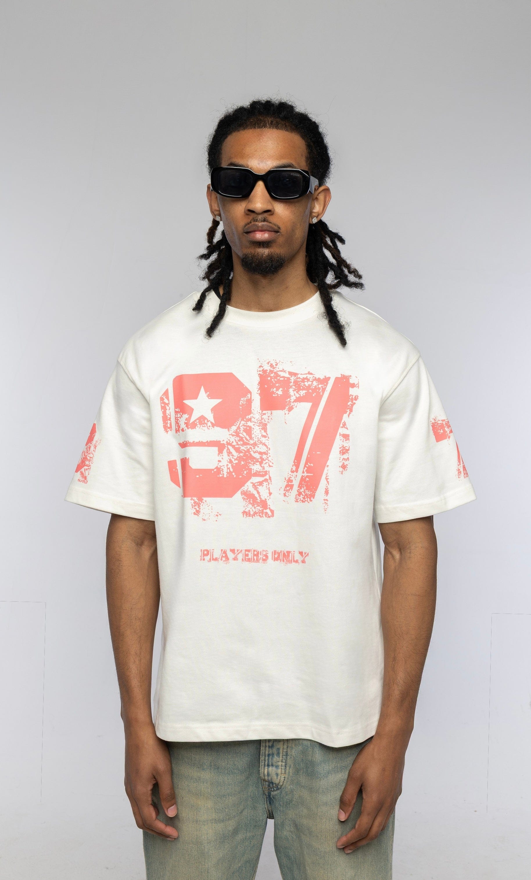 PLAYERS ONLY DISTRESSED 97 JERSEY TEE — Small — Side View