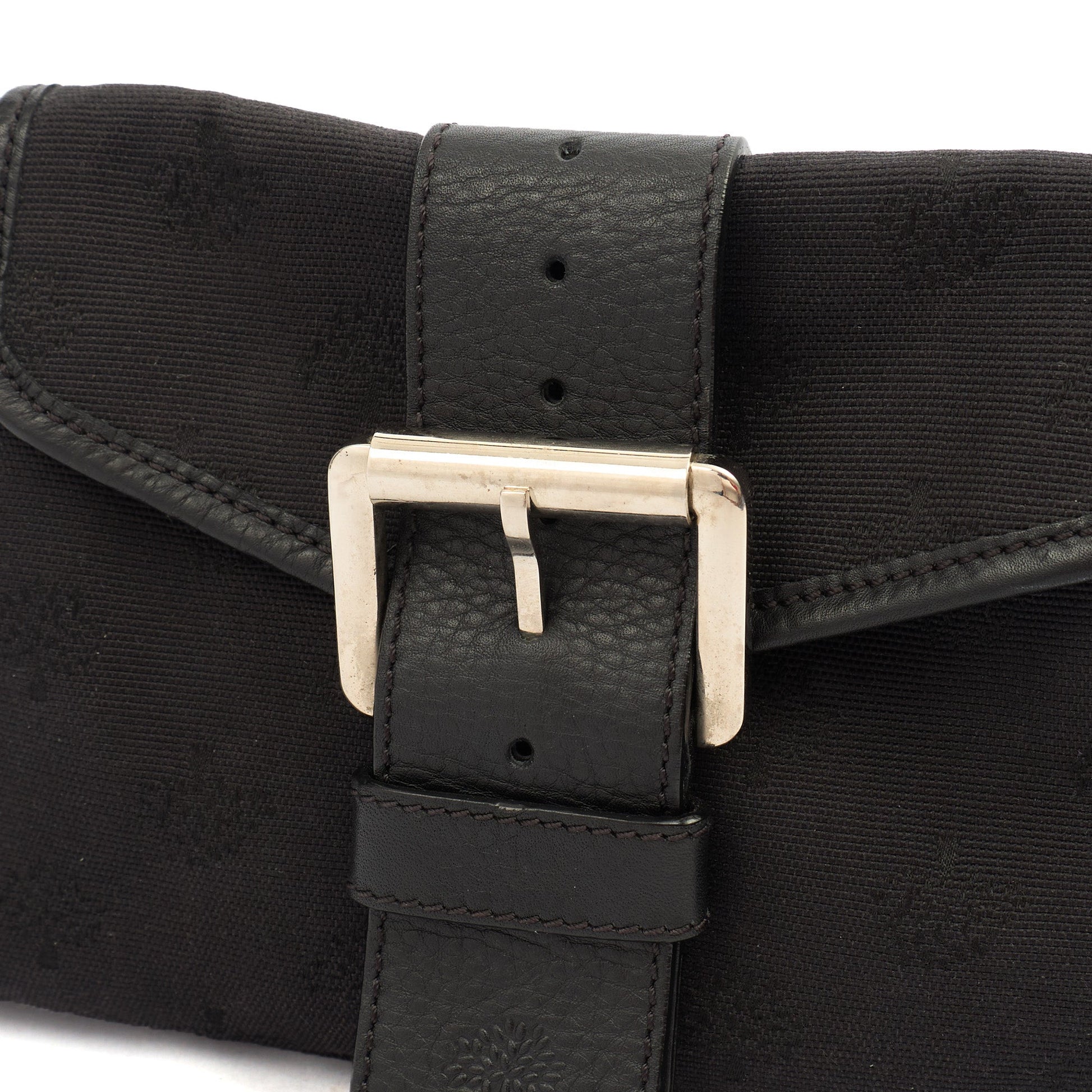 Mulberry Shoulder Bag Vintage Shoulder Bag in Black, Fabric — Lifestyle View