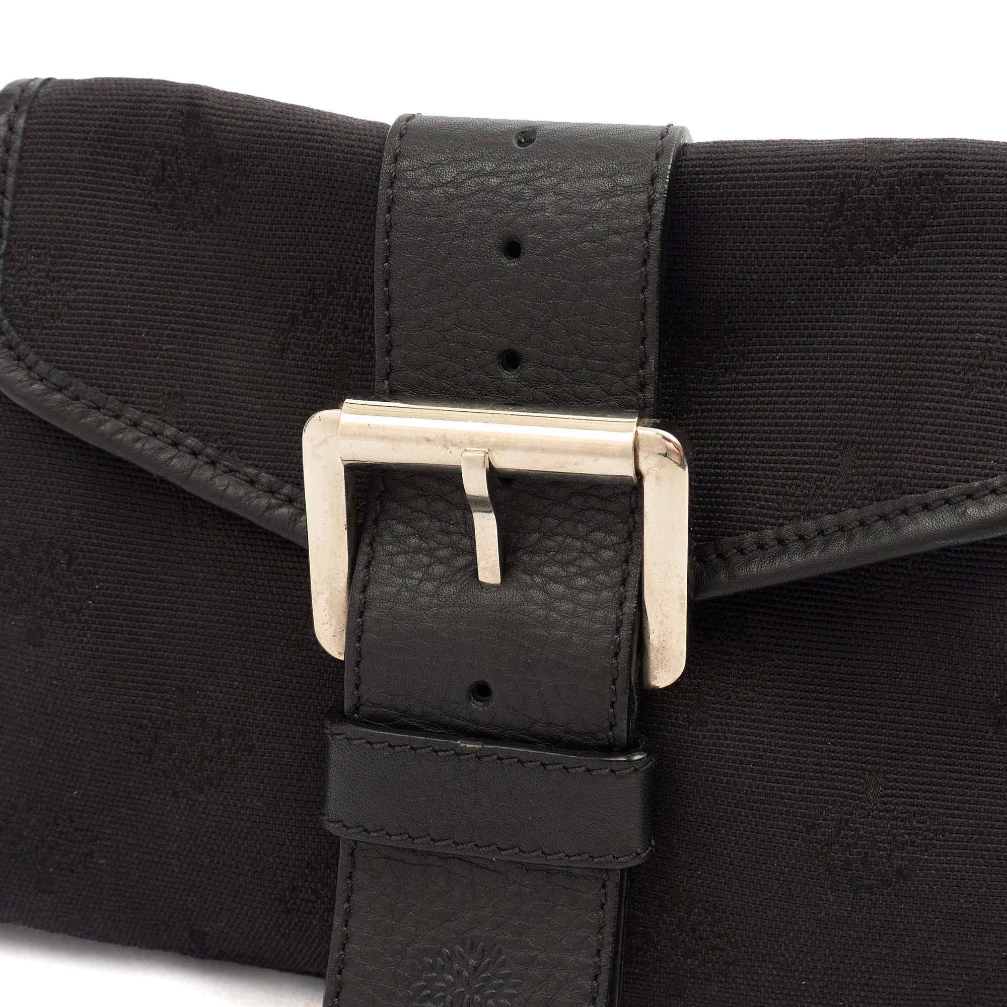 Mulberry Shoulder Bag Vintage Shoulder Bag in Black, Fabric — Lifestyle View