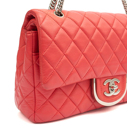 Chanel Shoulder Bag Flap Bag in Red, Leather — Alternate View 32