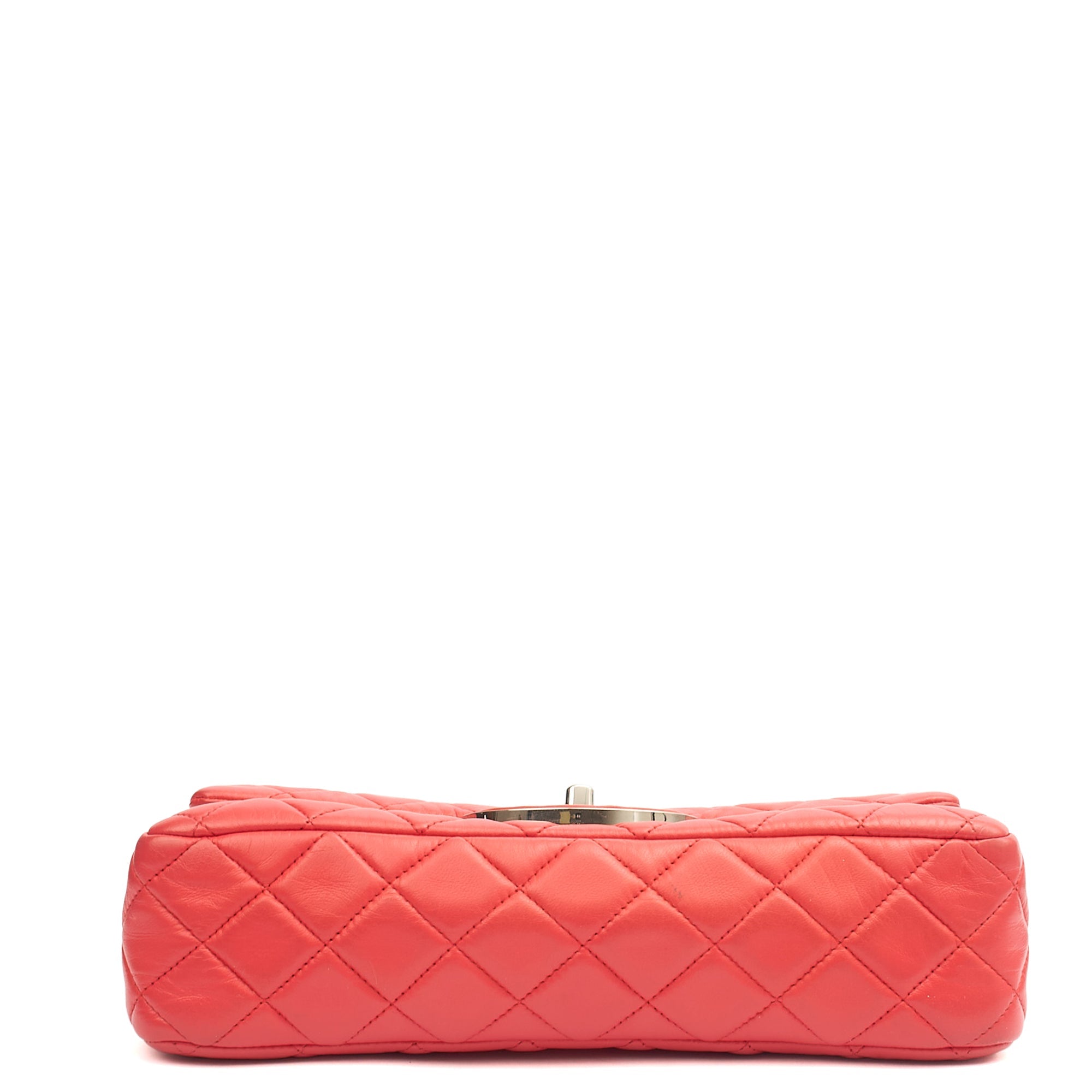 Chanel Shoulder Bag Flap Bag in Red, Leather — Top View