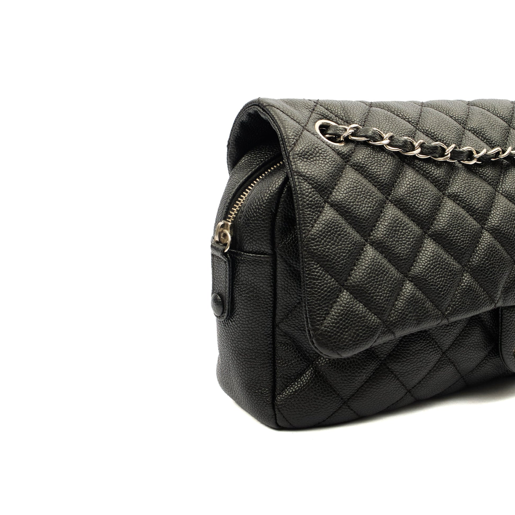 Chanel Shoulder Bag Flap Bag in Black, Caviar Leather — Alternate View 7