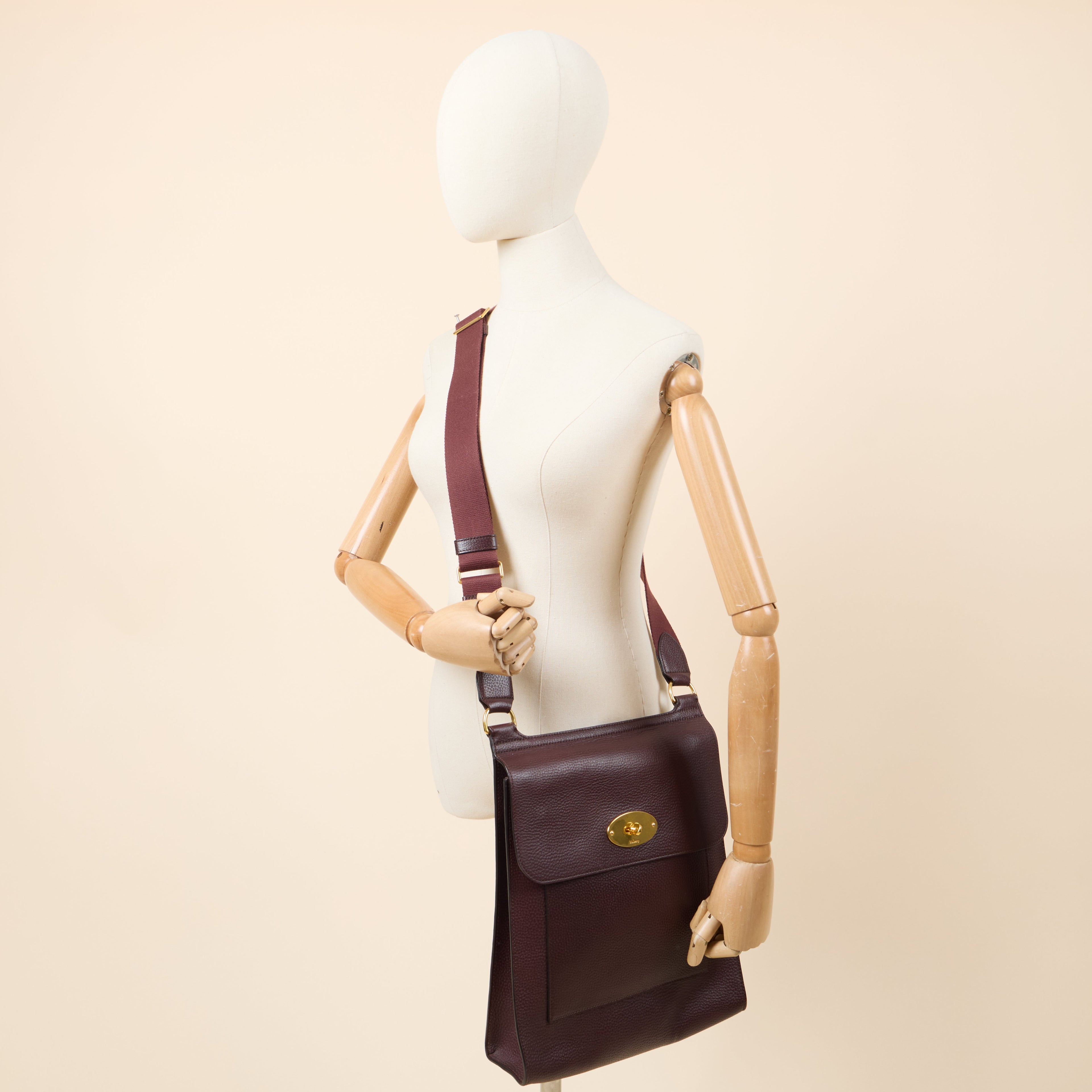 Mulberry Cross Body Antony - Large in Oxblood, Calfskin Leather — Alternate View 9