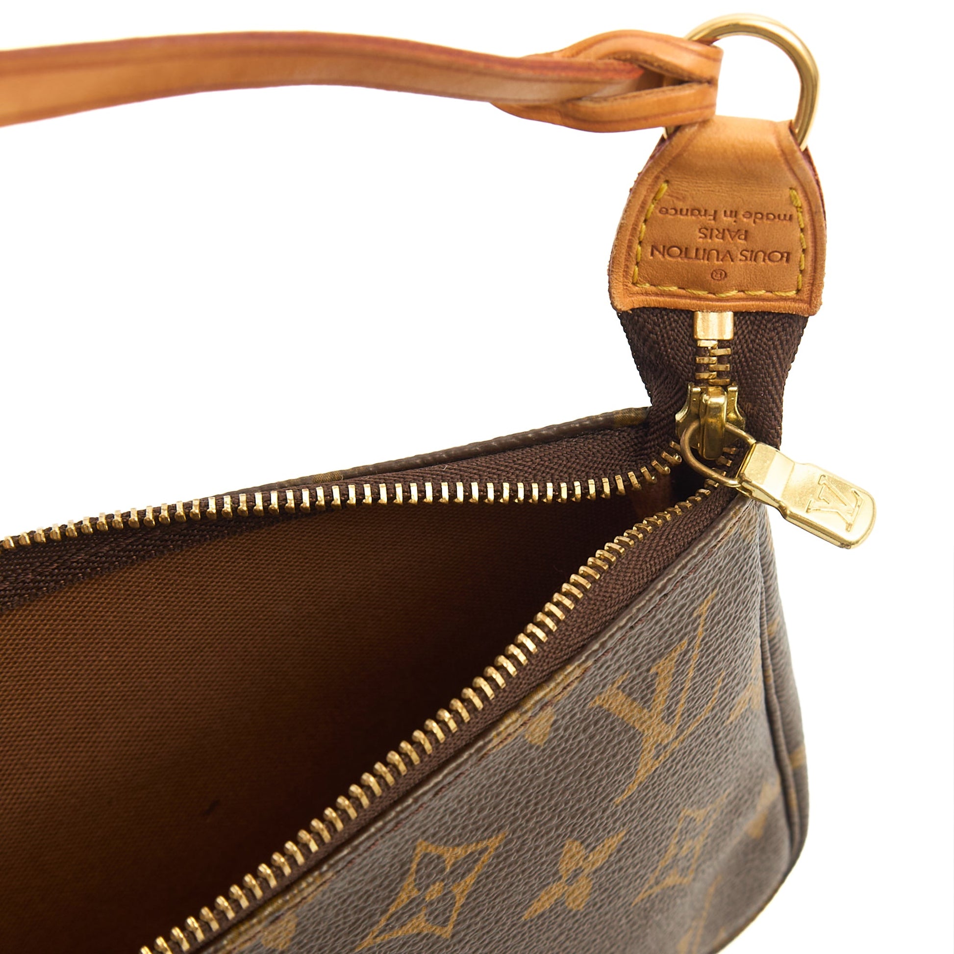 Louis Vuitton Mini Bag Pochette Accessoires in Monogram, Canvas — Detail View
