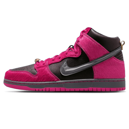 Run The Jewels x Nike Dunk High SB '4/20' — UK 3 | EU 35.5 | US 3.5 — Front View