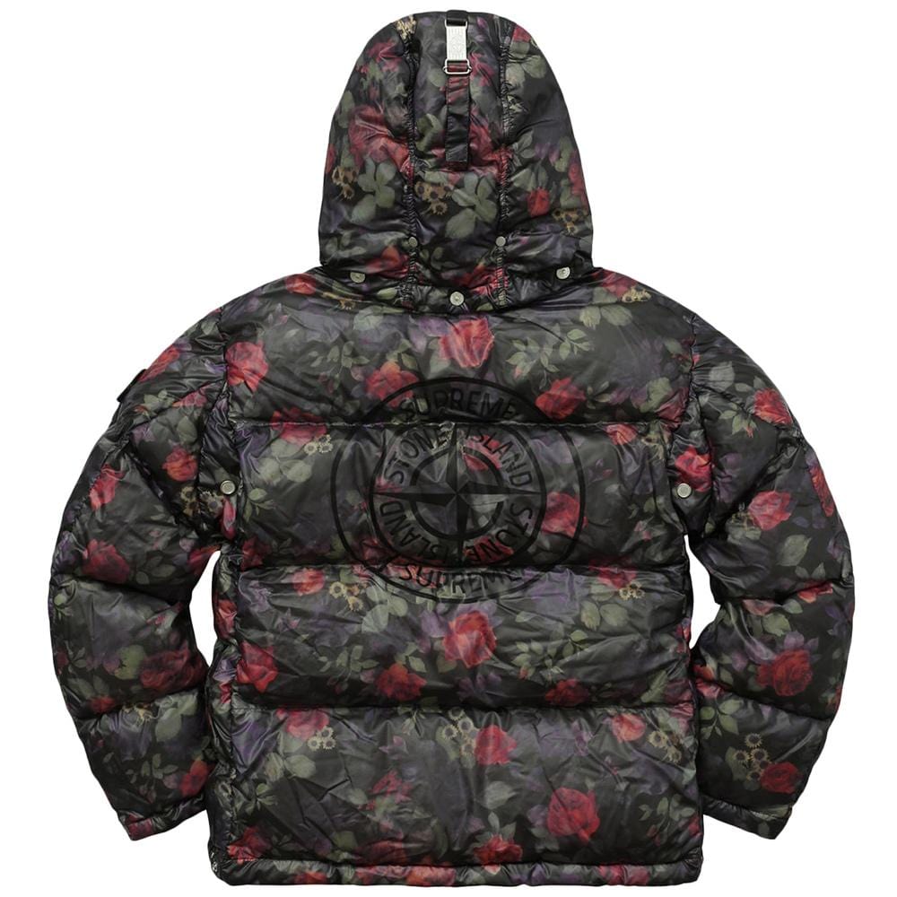 STONE ISLAND FOR SUPREME LAMY COVER Down Jacket in Black — XXS — Back View