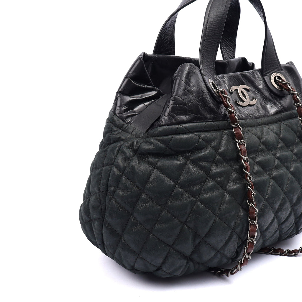 Chanel Shoulder Bag Bubble Tote in Green, Nubuck — Alternate View 7