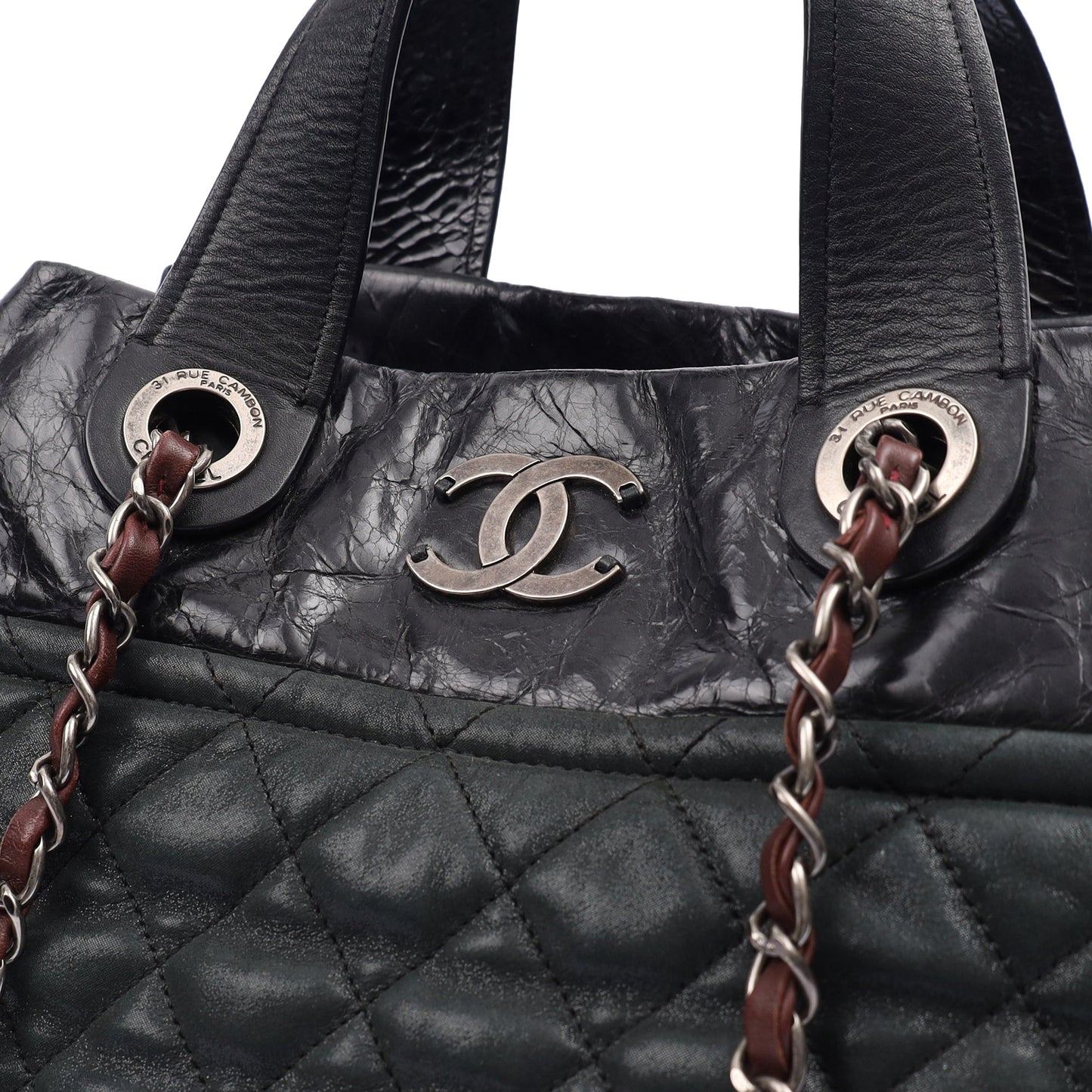 Chanel Shoulder Bag Bubble Tote in Green, Nubuck — Alternate View 22