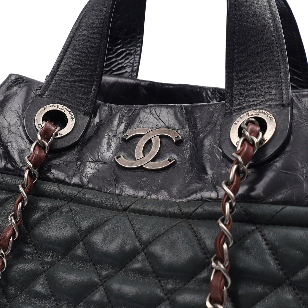 Chanel Shoulder Bag Bubble Tote in Green, Nubuck — Alternate View 14