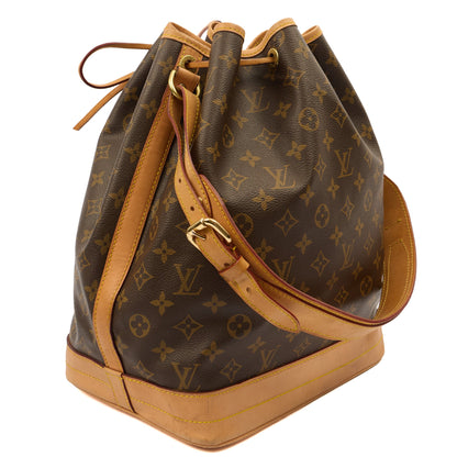 Louis Vuitton Bucket Bag Noe in Monogram, Canvas — Side View