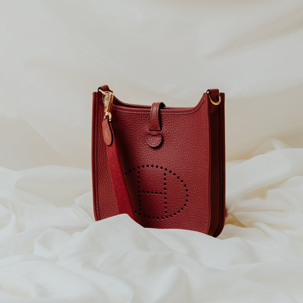 Hermes Evelyne 16 in Rouge H, Togo Leather — Side View